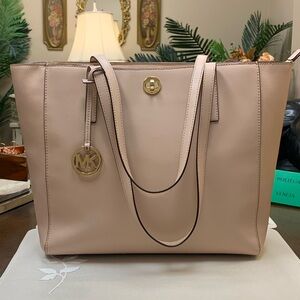 Michael Kors Rivington Large Saffiano Leather Tote Bag Pink
